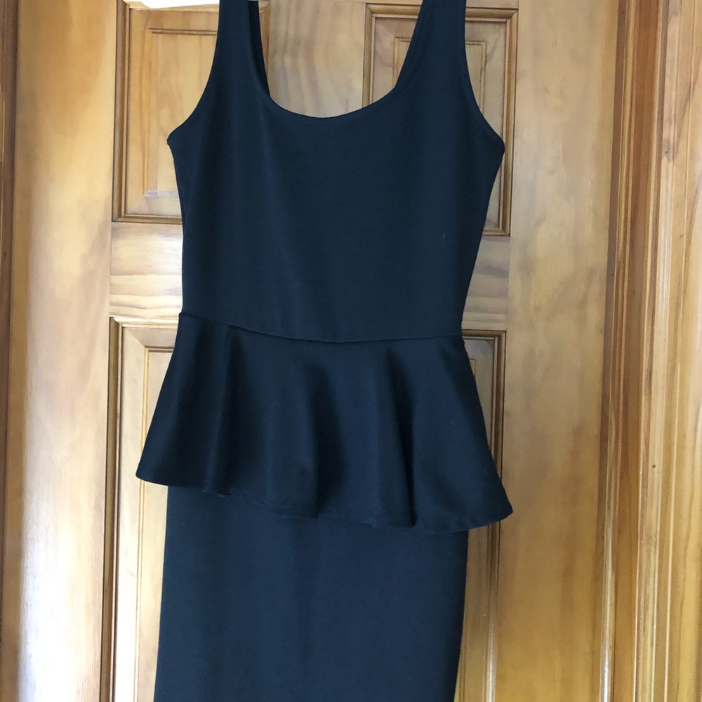 Teenagers dress size small